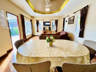 For rent 6 bedrooms villa in Bang Lamung, Chonburi