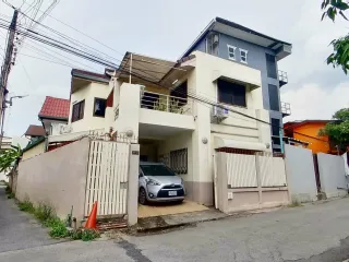 Продажа 4 спальни дом в Mueang Chiang Mai, Чианг Маи
