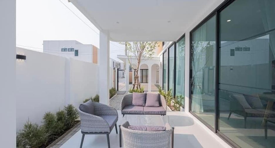 For sale and for rent 4 bedrooms villa in Mueang Chiang Mai, Chiang Mai