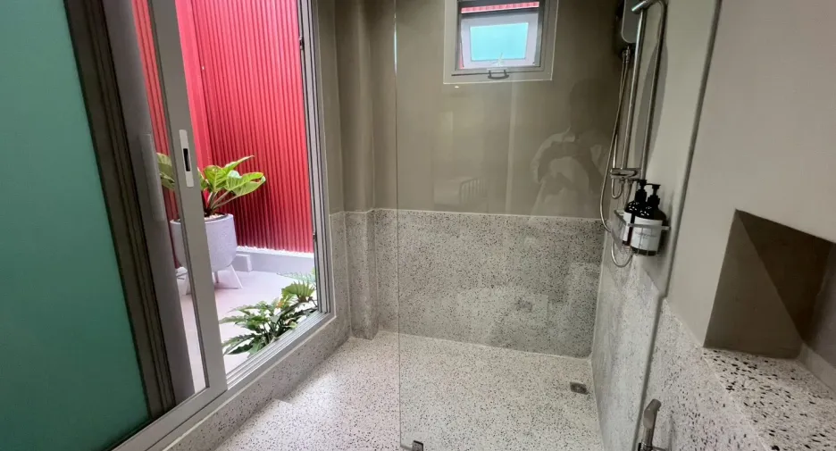 À vendre et à louer 4 chambres villa à Hua Hin, Prachuap Khiri Khan