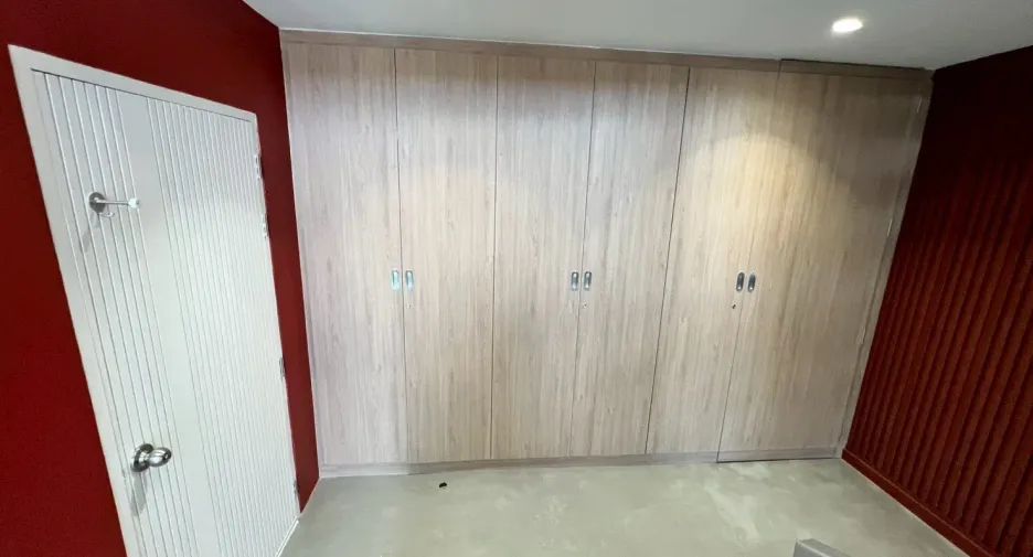 À vendre et à louer 4 chambres villa à Hua Hin, Prachuap Khiri Khan