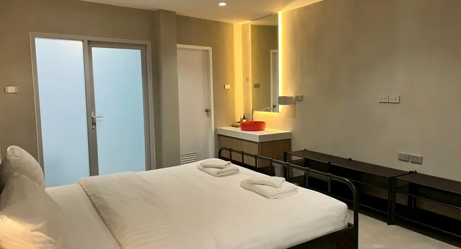 À vendre et à louer 4 chambres villa à Hua Hin, Prachuap Khiri Khan