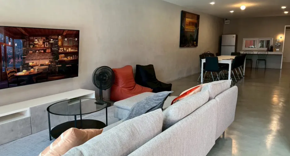 À vendre et à louer 4 chambres villa à Hua Hin, Prachuap Khiri Khan