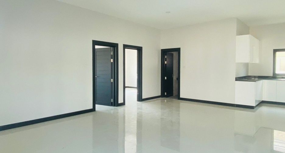 For sale 3 bedrooms house in Hua Hin, Prachuap Khiri Khan