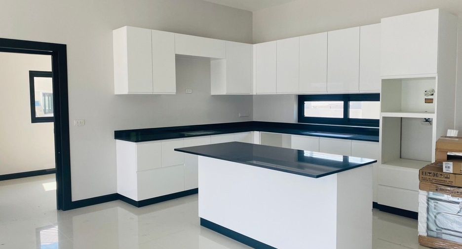 For sale 3 bedrooms house in Hua Hin, Prachuap Khiri Khan