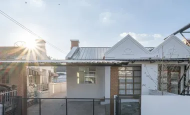 For rent 2 bedrooms townhouse in Mueang Chiang Mai, Chiang Mai