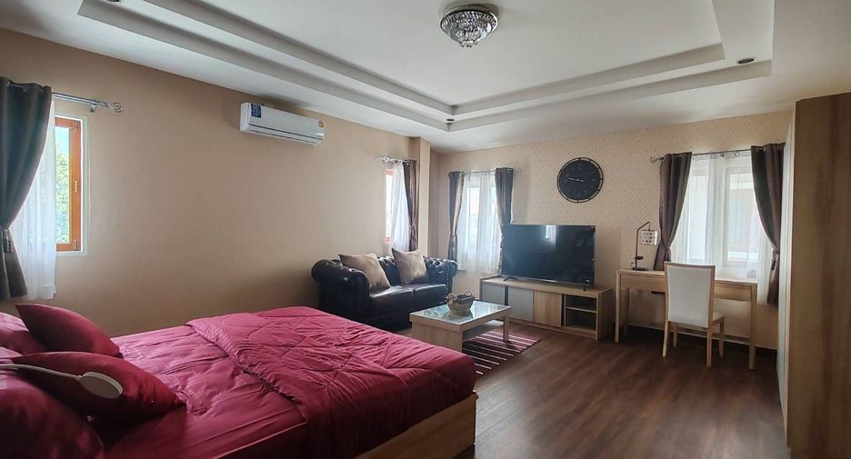 For rent 4 bedrooms house in Mueang Chiang Mai, Chiang Mai
