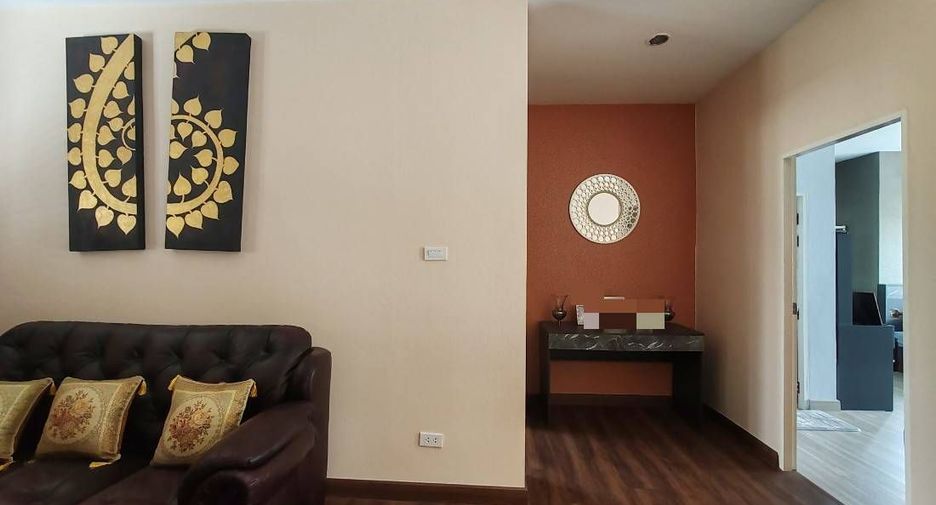 For rent 4 bedrooms house in Mueang Chiang Mai, Chiang Mai