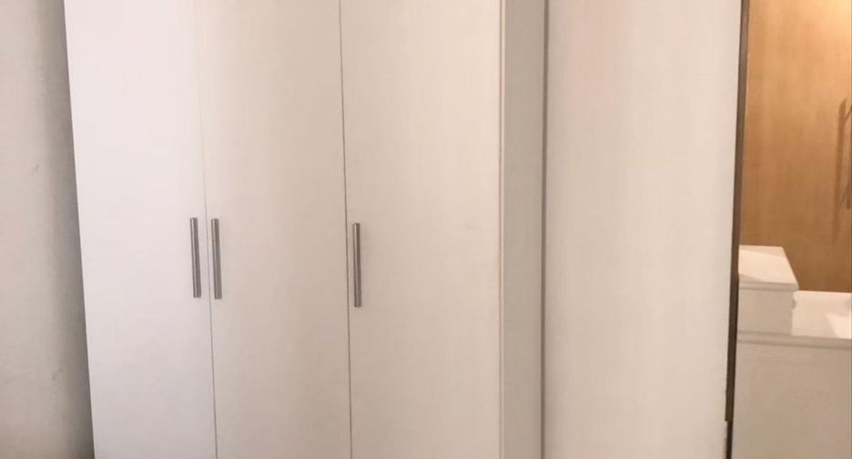 Wohnung zum Kauf mit 1 Zimmer in Khlong San, Bangkok