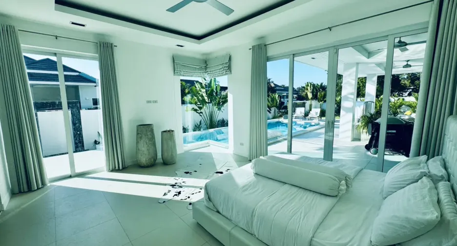 For sale 4 ベッドルーム house in Hua Hin, Prachuap Khiri Khan