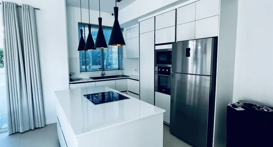 For sale 4 ベッドルーム house in Hua Hin, Prachuap Khiri Khan