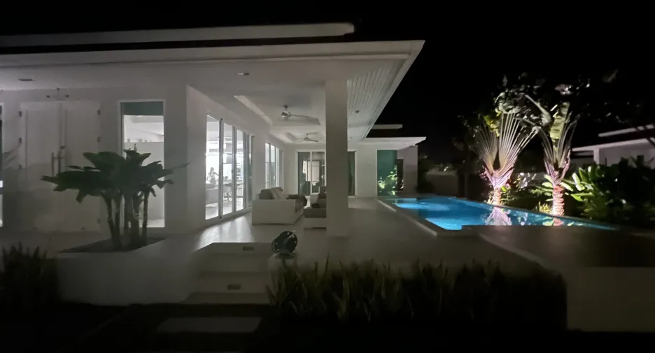 For sale 4 ベッドルーム house in Hua Hin, Prachuap Khiri Khan