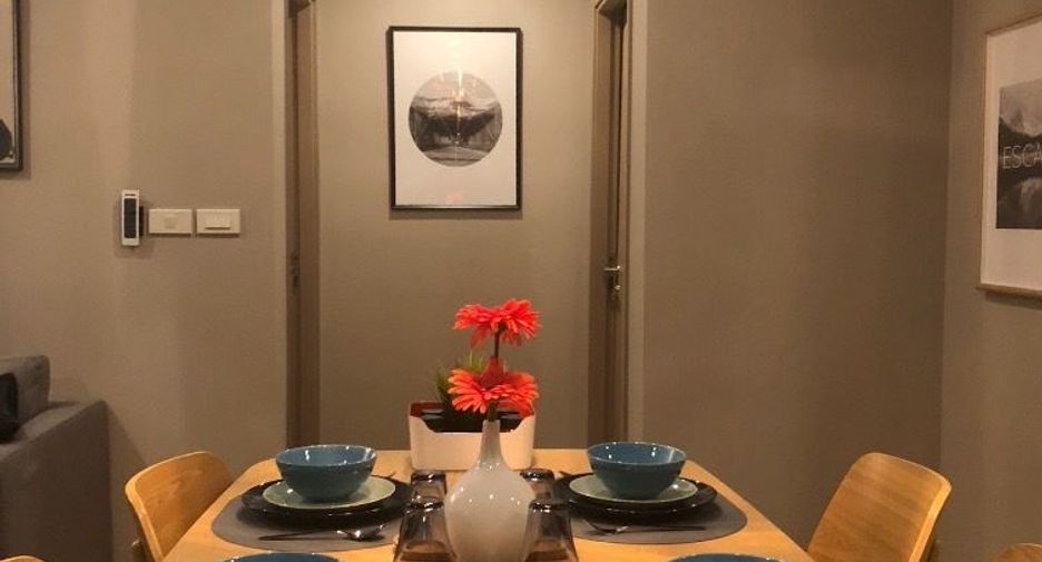 For sale 2 ベッドルーム condo in Sathon, Bangkok