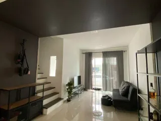 À louer 3 chambres maison à Mueang Chiang Mai, Chiang Mai
