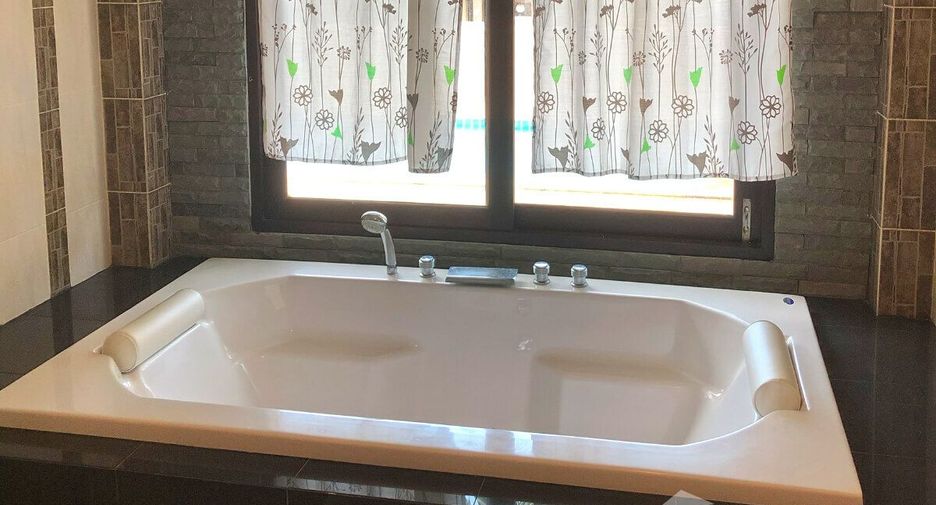 For sale 3 bedrooms villa in Ko Samui, Surat Thani
