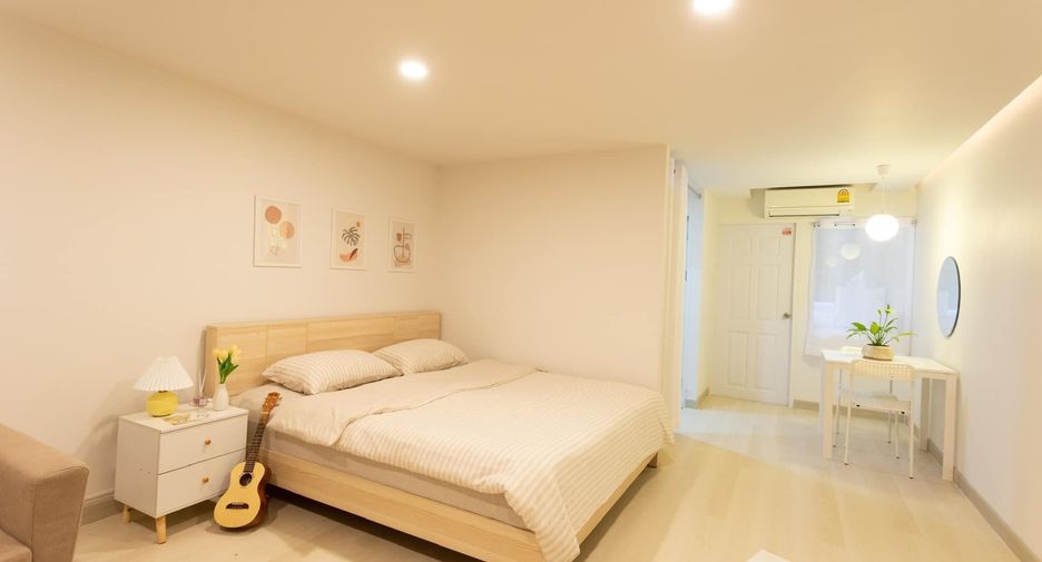 For rent studio condo in Mueang Chiang Mai, Chiang Mai