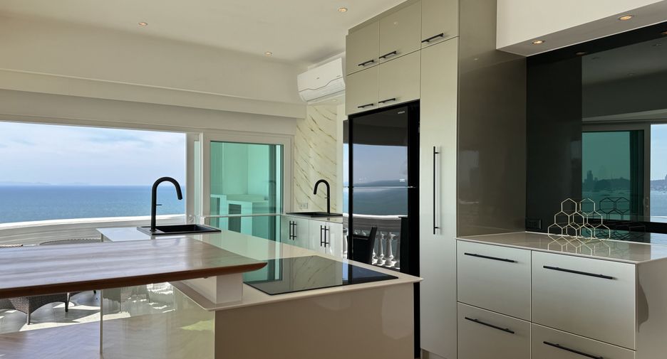 For sale and for rent 2 bedrooms condo in Bang Lamung, Chonburi