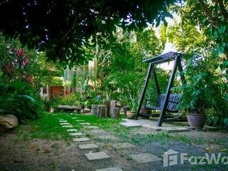 For sale 4 bedrooms house in Saraphi, Chiang Mai