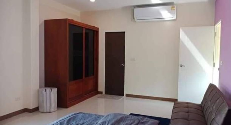For sale 3 bedrooms villa in Doi Saket, Chiang Mai
