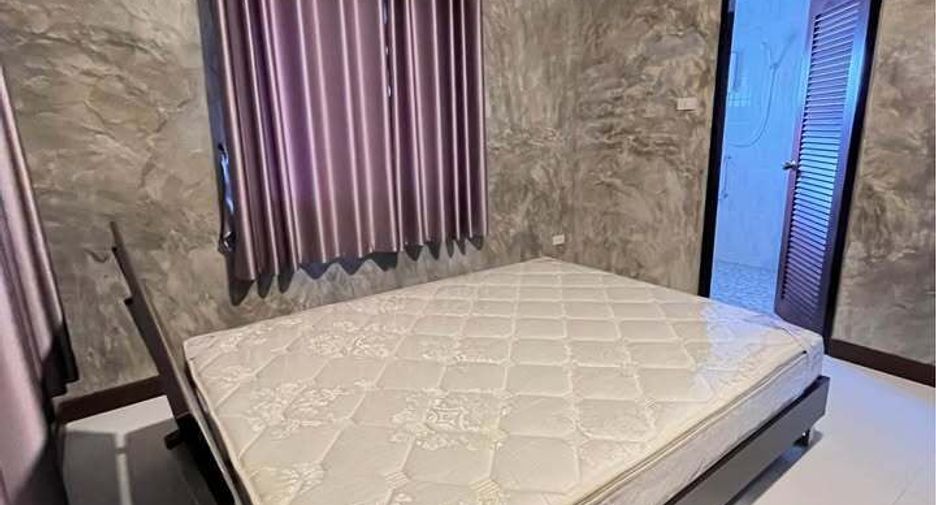 Haus zur Miete mit 3 Zimmer in Mueang Chiang Mai, Chiang Mai