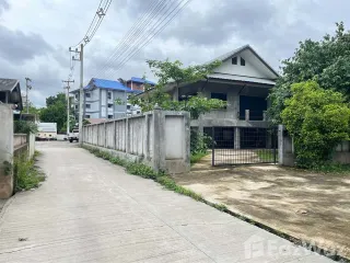 Haus zur Miete mit 3 Zimmer in Mueang Chiang Mai, Chiang Mai