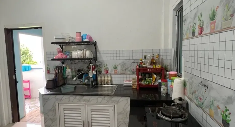 出售 3 卧室 独立屋 在 Phanat Nikhom, Chon Buri