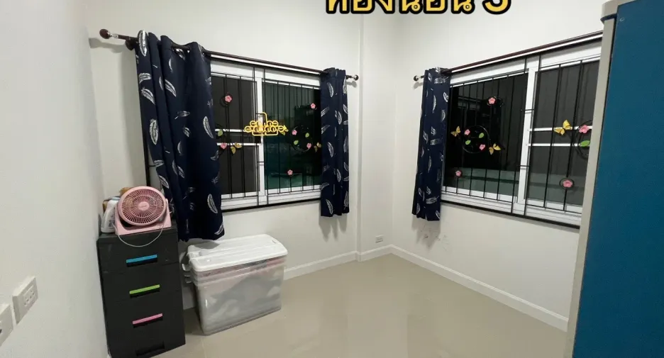 出售 3 卧室 独立屋 在 Phanat Nikhom, Chon Buri