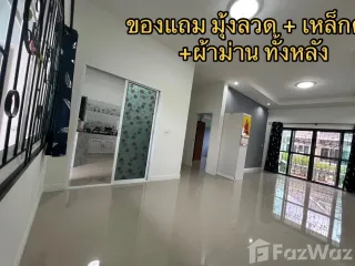 For sale 3 bedrooms house in Phanat Nikhom, Chonburi
