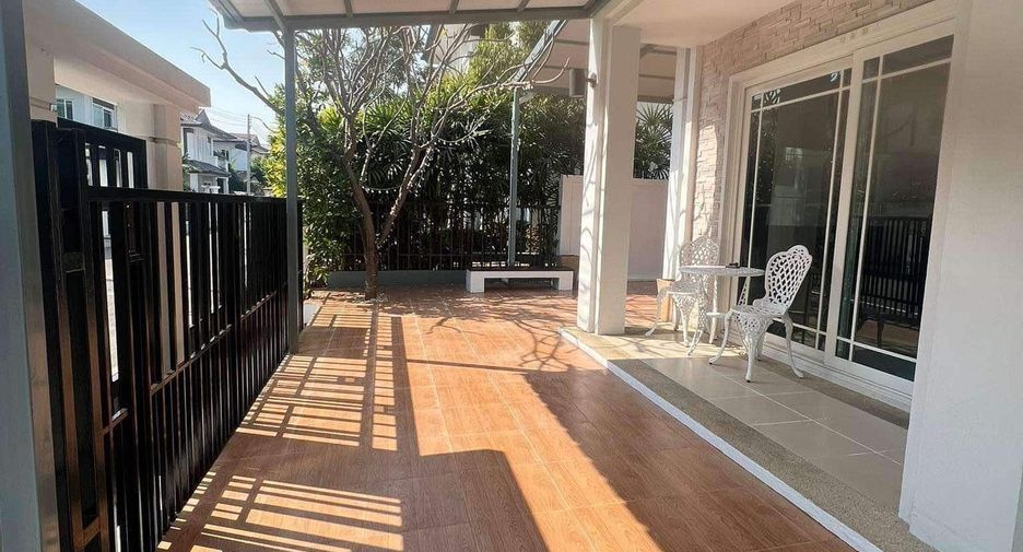 For rent 3 bedrooms house in Mueang Chiang Mai, Chiang Mai