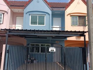 For sale 2 bedrooms townhouse in Lat Krabang, Bangkok