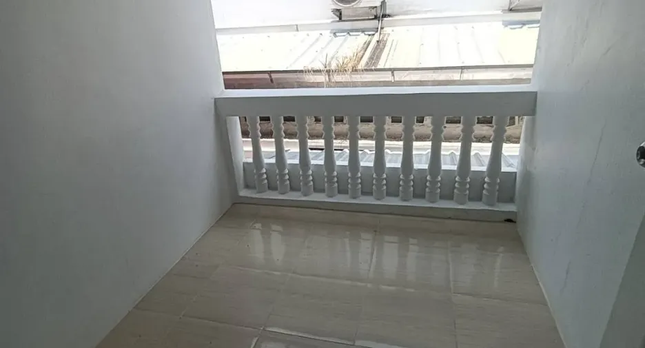 For sale 2 bedrooms townhouse in Lat Krabang, Bangkok