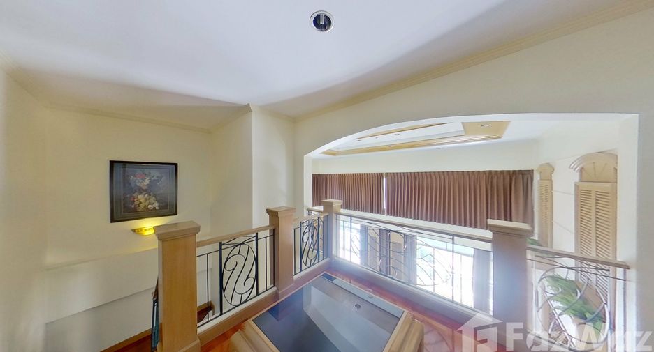 For sale 3 bedrooms condo in Hua Hin, Prachuap Khiri Khan