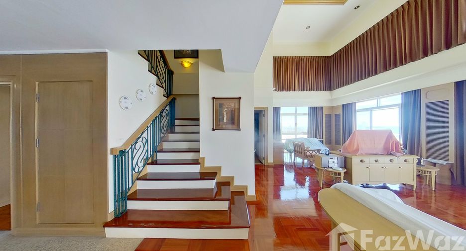 For sale 3 bedrooms condo in Hua Hin, Prachuap Khiri Khan