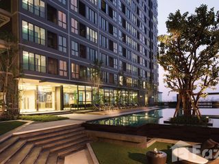 For sale studio condo in Khlong San, Bangkok