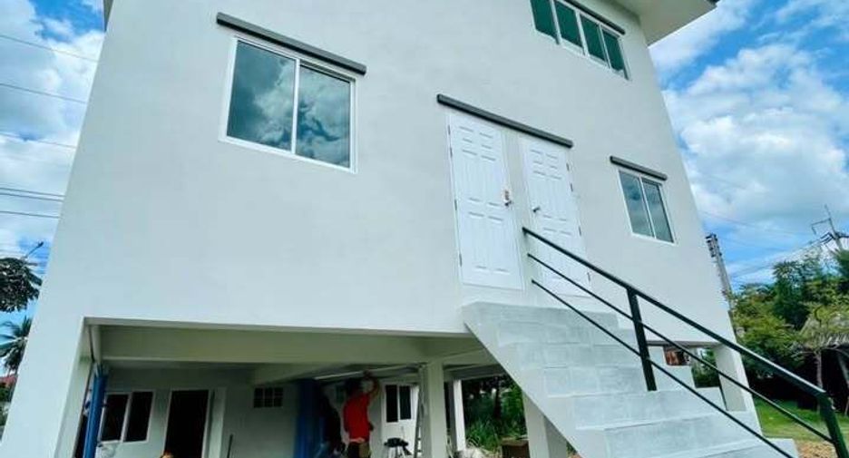 For rent 3 bedrooms townhouse in Hang Dong, Chiang Mai