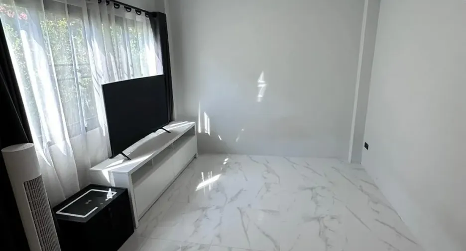 For sale 4 bedrooms house in Doi Saket, Chiang Mai