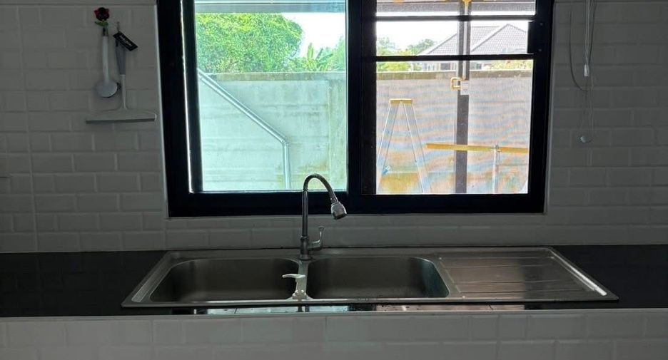 For rent 3 bedrooms house in Doi Saket, Chiang Mai