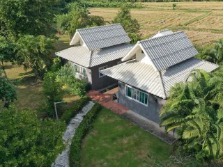 Casa en venta de 4 habitaciones en Doi Saket, Chiang Mai
