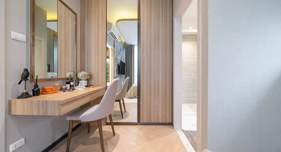 For sale 3 bedrooms condo in Thon Buri, Bangkok