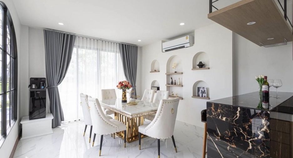 For sale and for rent 3 bedrooms house in Doi Saket, Chiang Mai