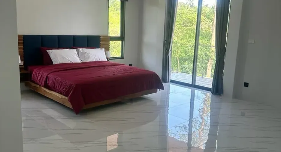 For sale 4 bedrooms villa in Ko Samui, Surat Thani