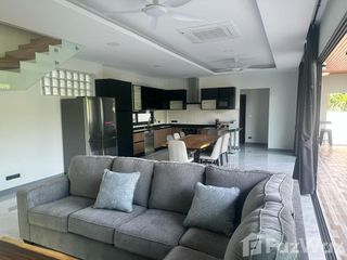 For sale 4 bedrooms villa in Ko Samui, Surat Thani
