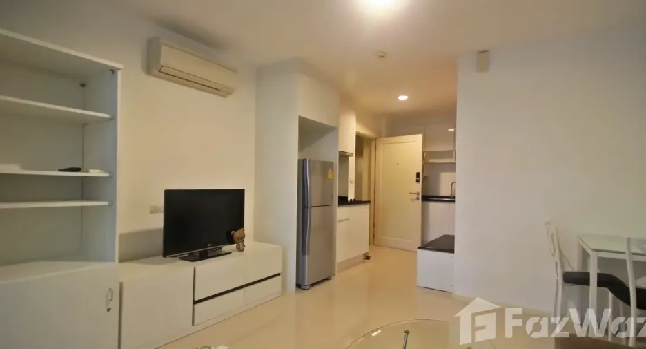 For sale 1 bed condo in Khlong Toei, Bangkok