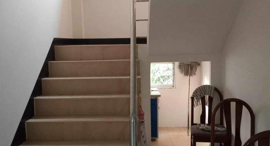 For rent 4 bedrooms house in Saraphi, Chiang Mai