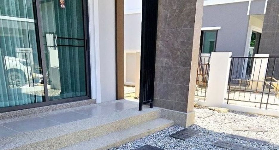 For rent 4 bedrooms house in Saraphi, Chiang Mai