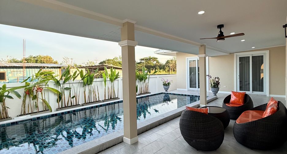 For rent 3 bedrooms villa in Hua Hin, Prachuap Khiri Khan