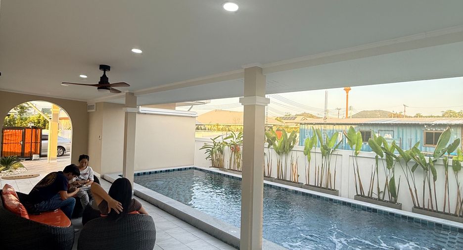 For rent 3 bedrooms villa in Hua Hin, Prachuap Khiri Khan