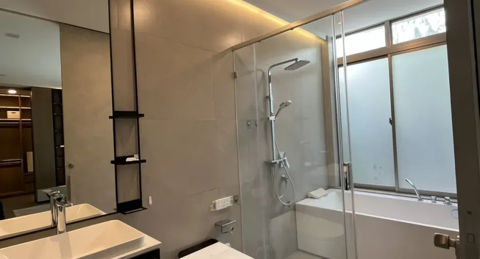 For sale and for rent 3 bedrooms house in Saphan Sung, Bangkok