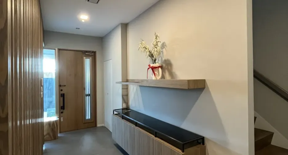 For sale and for rent 3 bedrooms house in Saphan Sung, Bangkok