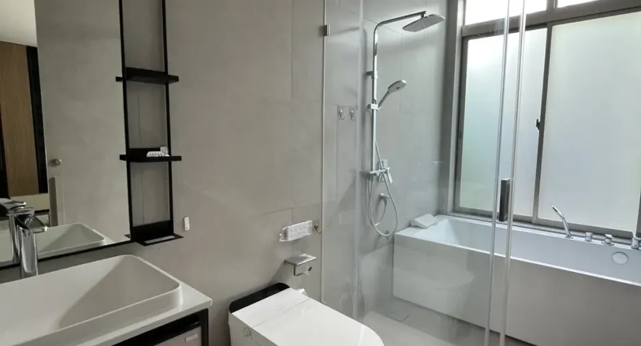 For sale and for rent 3 bedrooms house in Saphan Sung, Bangkok